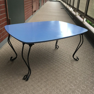 【無料】青のコーヒーテーブル(ローテーブル)