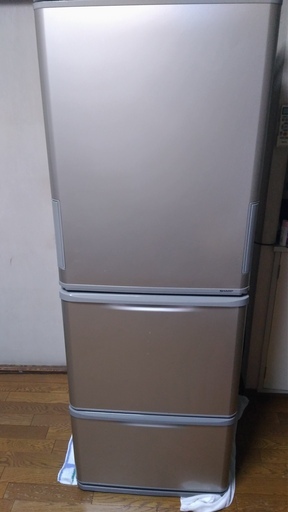 2015年製 シャープ 3ドア冷蔵庫