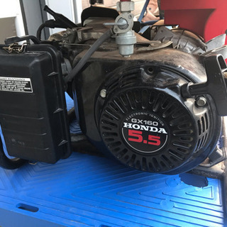 2.5kw発電機 エンジンはHONDA