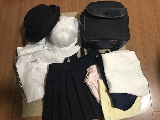 豊田聖霊幼稚園 女児 制服 一式 美品