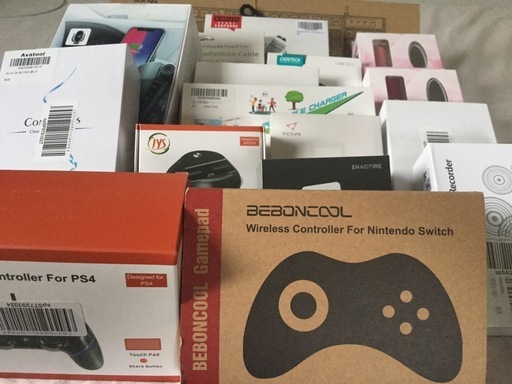 総額65000円以上！BTイヤホン・SWITCHコントローラー等・80％OFF