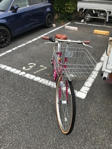 27型ギア付き自転車(ピンク色)売ります