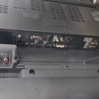 高精細ハイビジョン液晶パネル搭載 中古 32インチ液晶テレビ SHRAP 
