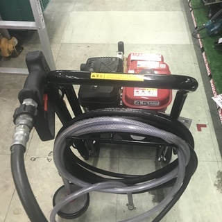 マキタ　エンジン高圧洗浄機　EHW102