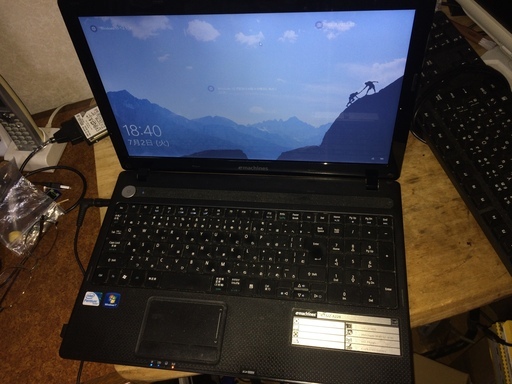 emachines E732Z-F22B　Windows10　Hp64ビットテンキー付き