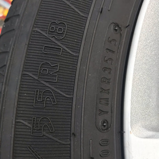 三菱DELICA 用アルミホイール付きタイヤ★取り付け無料★