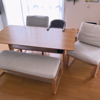 無印良品 リビングでもダイニングでも