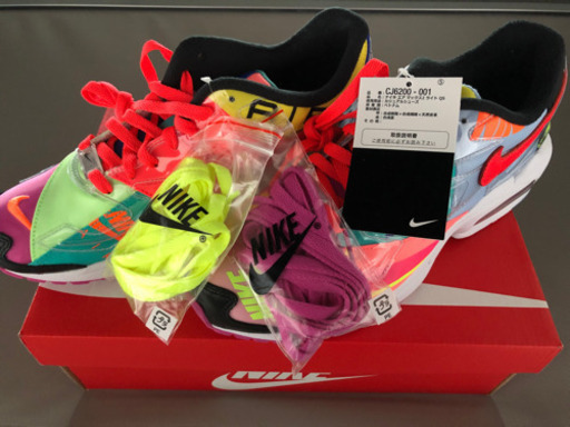 スニーカー NIKE AIR MAX2 Light