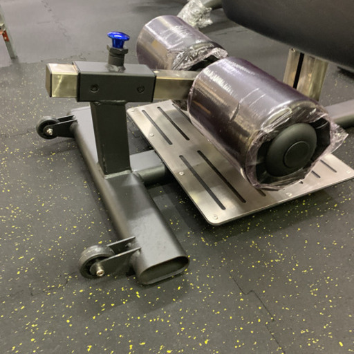 シッシースクワットマシーン ブラック