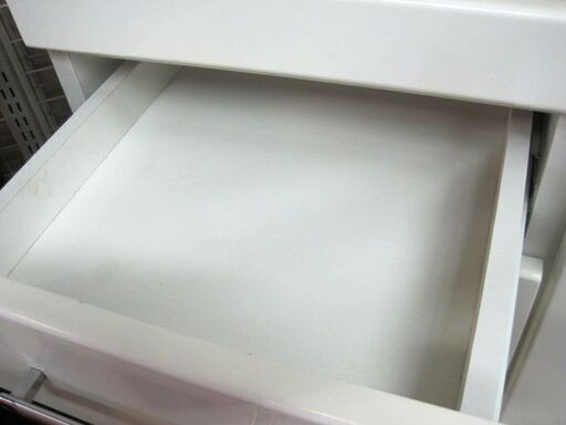 【リサイクルストアスターズ城西店】人気のホワイト！！収納上手なレンジボード 食器棚