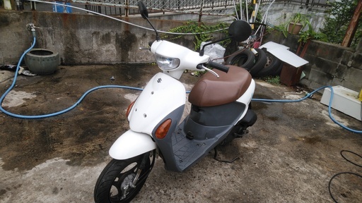 ☆☆スズキレッツ4　CA45A　白　白いバイクで走り出せ！！