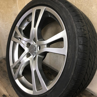 OZアルミホイールとタイヤレグノGRV245/40R19 4本セット