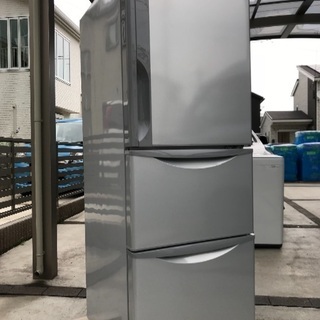 取引中2014年製日立冷凍冷蔵庫3ドア美品。千葉県内配送無料。設置無料  