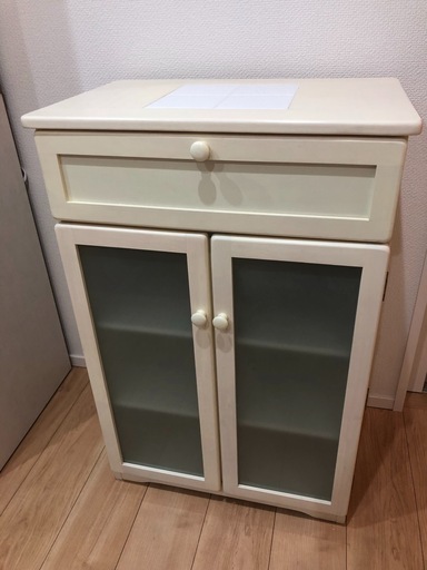 かわいいキッチン台（美品）