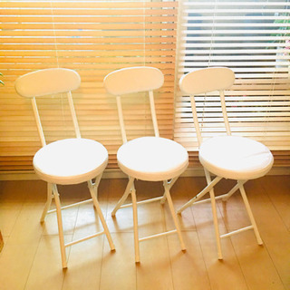 売約済み‼️【美品】ニトリ折りたたみ椅子3脚セット
