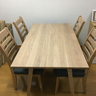 綺麗なダイニングセット