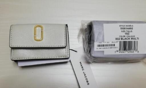 マークジェイコブスミニ財布