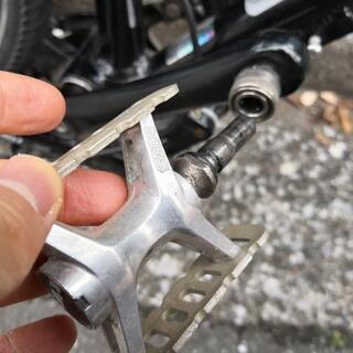リーズアンドミューラー黒 輪行に便利な取り外し可能ペダル