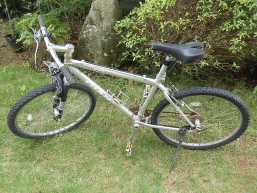 ジャンク品★マウンテンバイク　自転車　GIANT ATX 840 中古難有り★
