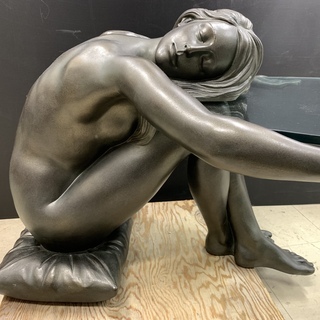 J106　 Dal Torrione 銅像ガラステーブル 希少品