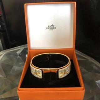 エルメス　HERMES　バングル　エマイユシリーズ