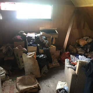 解体前の荷物の片付け承ります!
