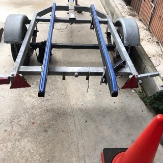 ジェット用のトレーラーです