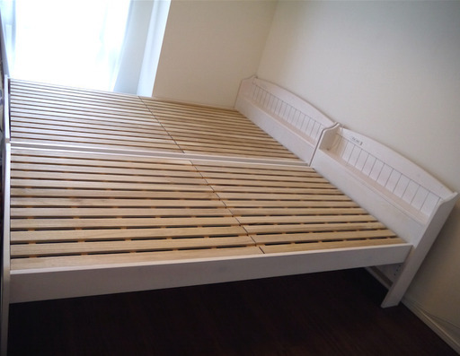 宮棚\u0026コンセント付き すのこベッド ⭐️シングル⭐️ 収納たっぷり・高さが調整できる