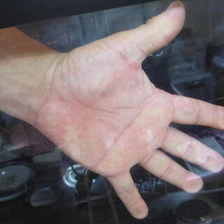 120cm　アクリル水槽　木製台付　サービス品あり