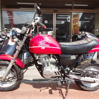 NO.2755　エイプ１００ （ＡＰＥ）　クラッチ付き５速ミッション　カスタム車　レッド　☆彡 NO.2755 エイプ100 （APE） クラッチ付き5速ミッション