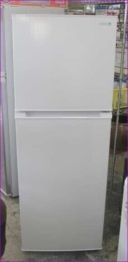 【￥20,000】札幌発 西区◆配送有◆ HerbRelax 冷蔵庫 225L YRZ-F23E1 2018年製 動作良好！