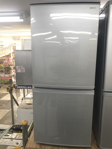 【オープニングセール】 SHARP　２ドア冷蔵庫　137L　2018年製 冷蔵庫