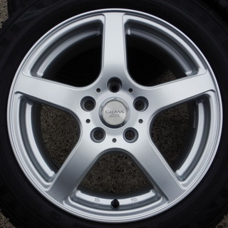 セレナ、ラフェスタなどに！　ＧＲＡＳＳ－ＳＲ　１６インチ