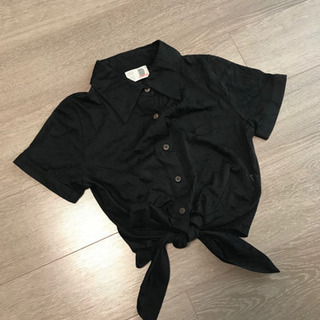 【未使用】ボタニカル  黒 シャツ