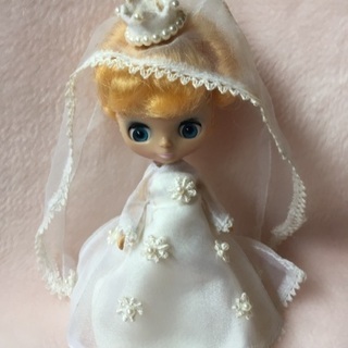 プチブライス サムシングブルー ウェディングドレス