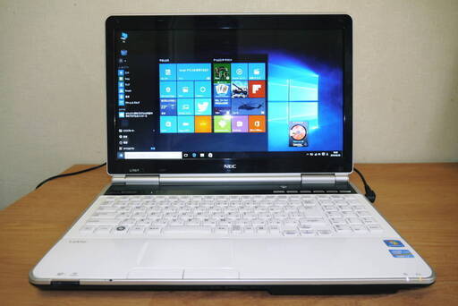 LaVie改80 Core i7 SSD Office2019 Win10