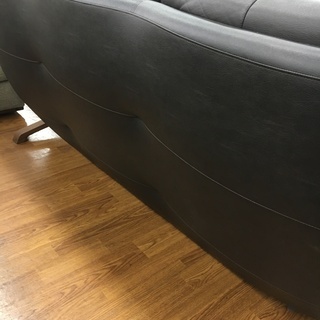 karimoku（カリモク）三人掛けソファー