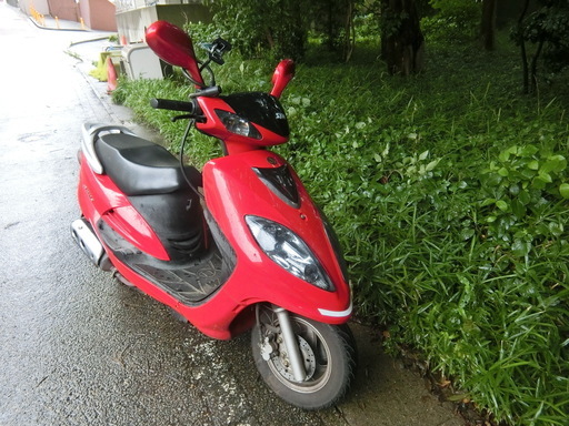 SYM　アティラ　125cc 中古　走行距離17000km　値下げしました(ヘルメットもプラス）