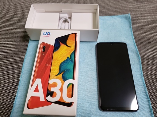 【au】GALAXY A30 SCV43 レッド