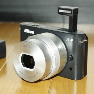 Nikon1 J1 ミラーレス一眼 PDZoomレンズ