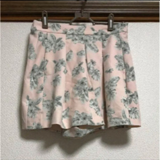 【タグ付 未使用品】花柄キュロット スカート