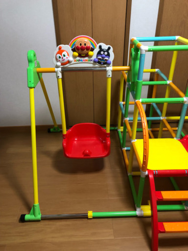 値下げ‼️アンパンマンおかたづけブランコパーク