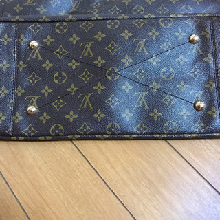 ルイ・ヴィトン アーツィー