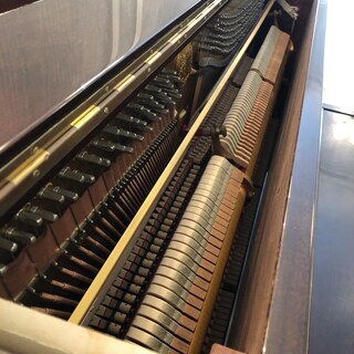 ピアノ　アップライト　クロイチェル　KE-504