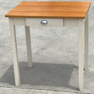 無料で！木製テーブル◇引き出し付き◇パソコンデスク◇差し上げます！