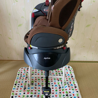 アップリカ チャイルドシート ブラディア ディアターン
