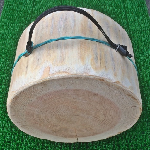 取っ手付き ヒノキの香る薪割り台 直径約22cm ココ18 田丸のその他の中古あげます 譲ります ジモティーで不用品の処分