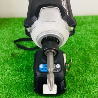 中古美品 マキタ(Makita) 充電式インパクトドライバ(黒) 18V 6Ah バッテリ2本・充電器・ケース付 TD171DRGXB バッテリー2個とも充電回数1回！ 使用回数1回！【リライズ野田愛宕店】【店頭取引限定】【中古美品】1点限り早い者勝ち！