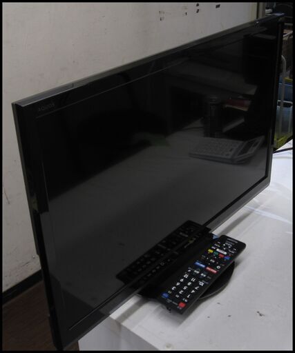 新生活！19800円 18年製 シャープ アクオス 24型 液晶テレビ 2T-C24AD