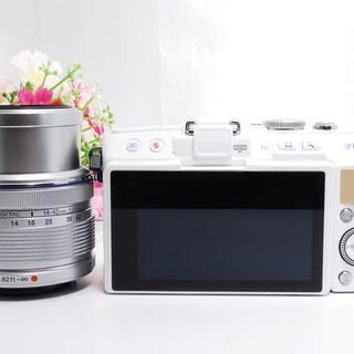 【人気沸騰中！】自撮りOK 軽量 オリンパス E-PL5